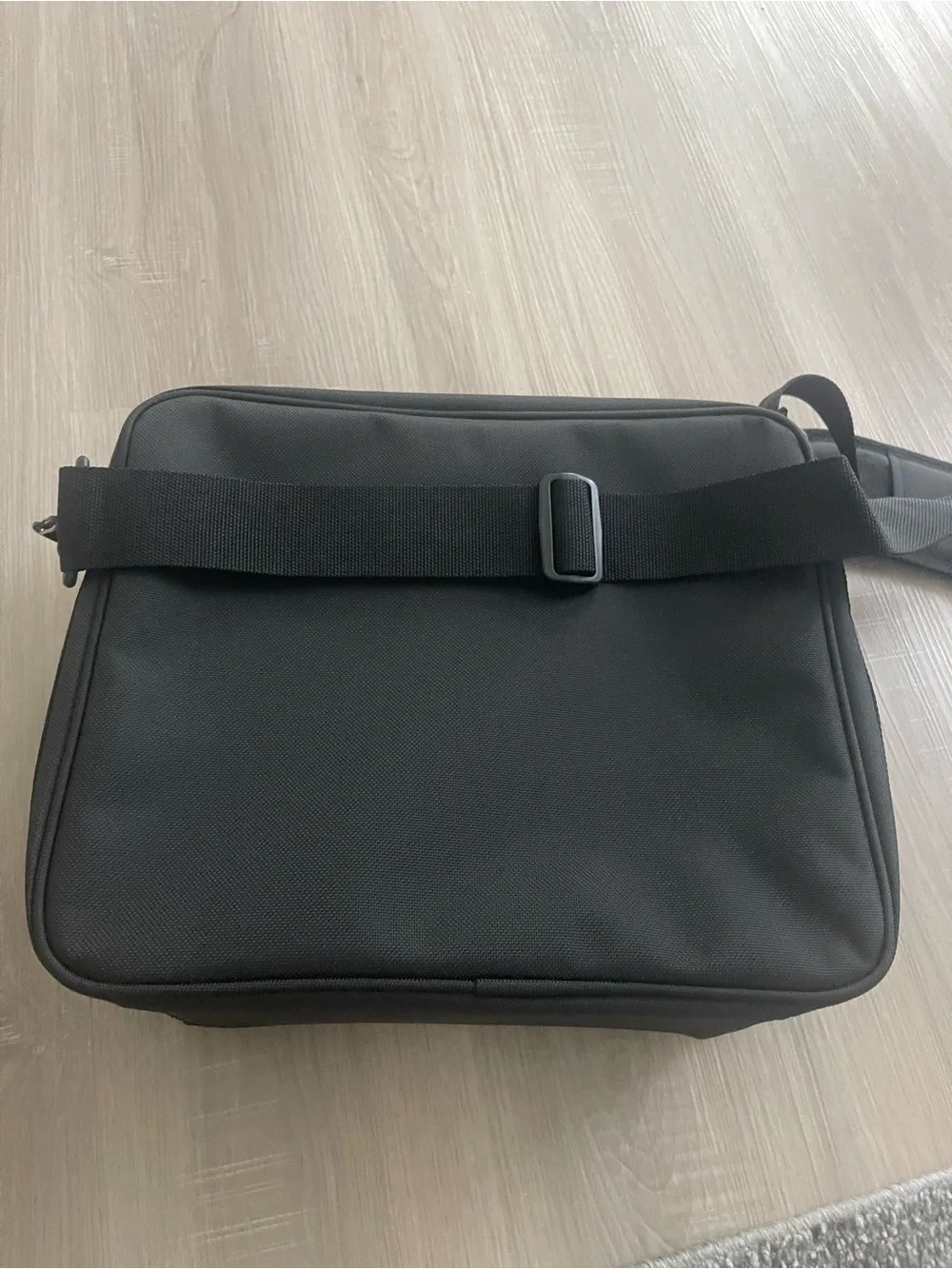 NEW  DELUXE PADDED REGULATOR BAG